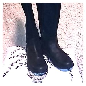 Ladies Leather/ Waterproof Boots